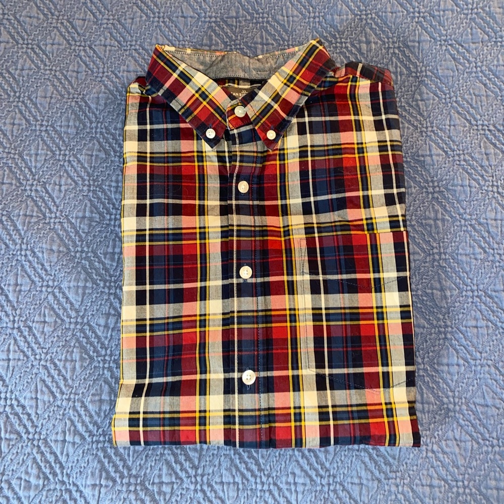 Bean signature slim fit collared shirt sleeve